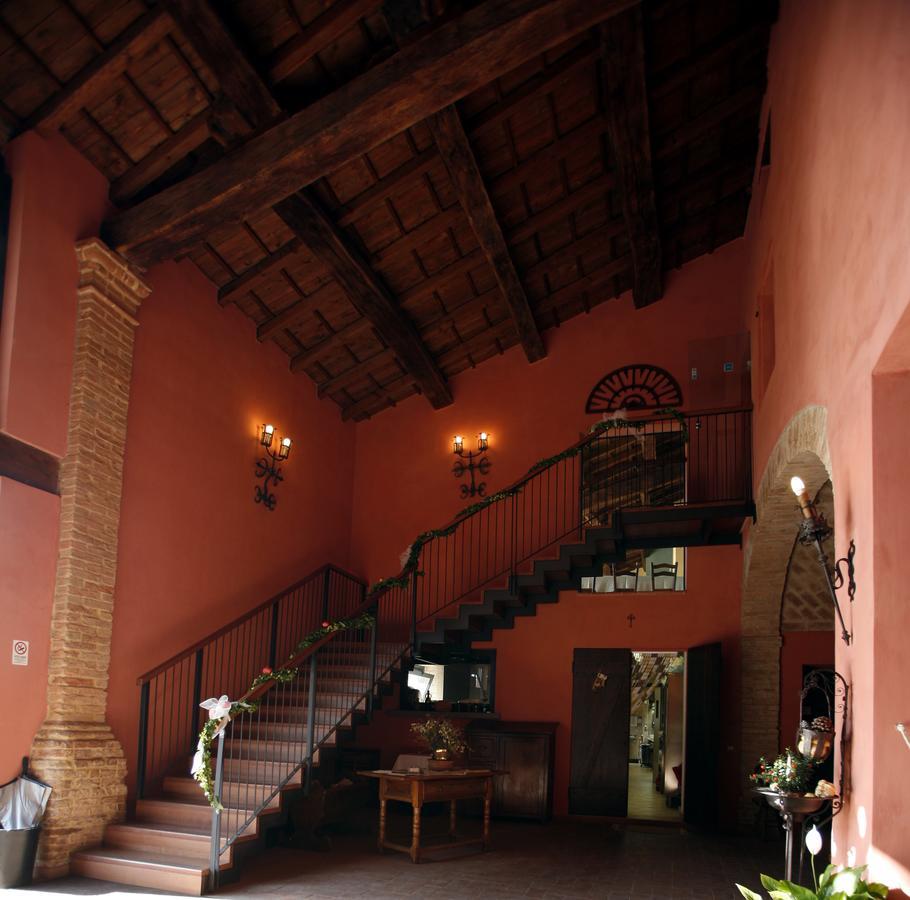 Agriturismo Corte Dei Landi Cade Экстерьер фото